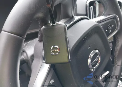 2025 Volvo Xc40 B5 Ultra Dark Theme из США, поврежденный, VIN YV4L12UM4S2481426